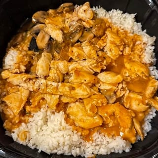Lunch Arroz con Pollo