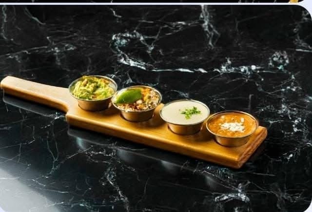 Azteca Dip Sampler.